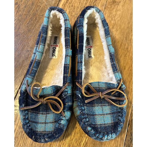 New! Minnetonka Wool Flannel Moc Slipper Sz 9 Blue and Green Plaid Faux Fur - Picture 3 of 6